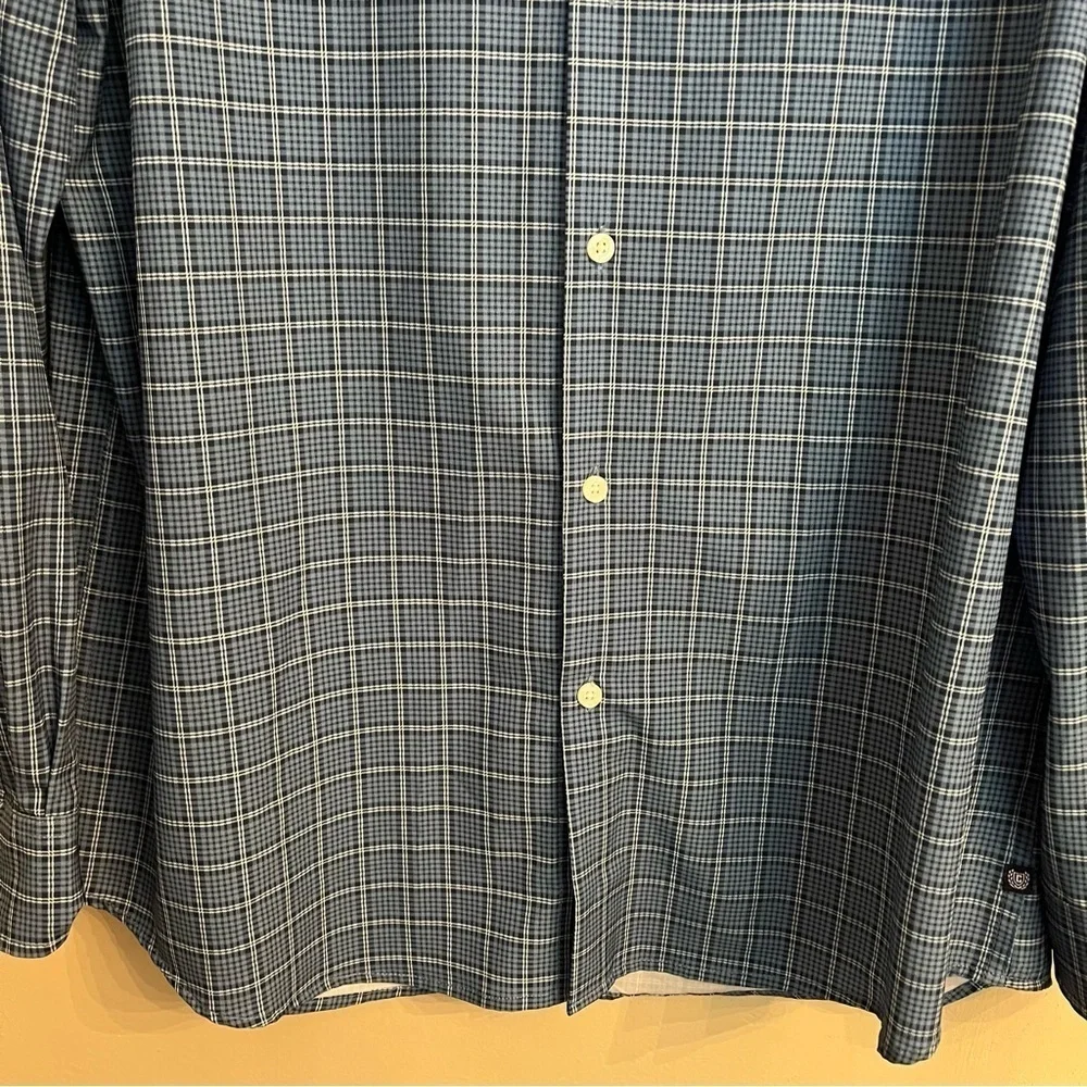 Chaps Everyday Performance Button Down Long Sleeve Blue Plaid Size L